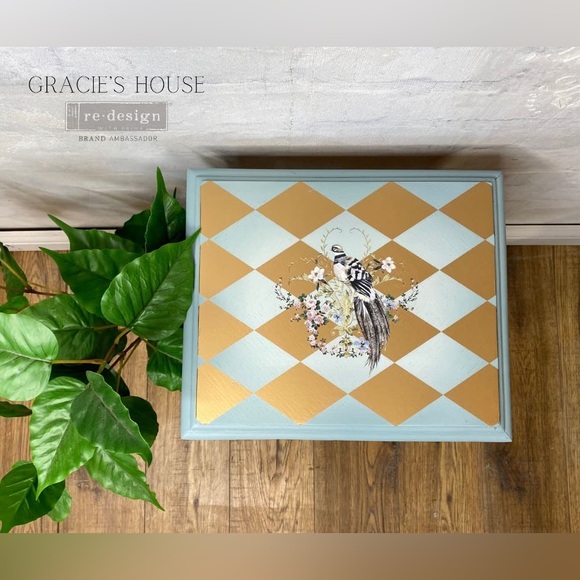 Redesign with Prima Decor Transfer ~ GOLD HARLEQUIN ~ 24” x 35” - Picture 7 of 7